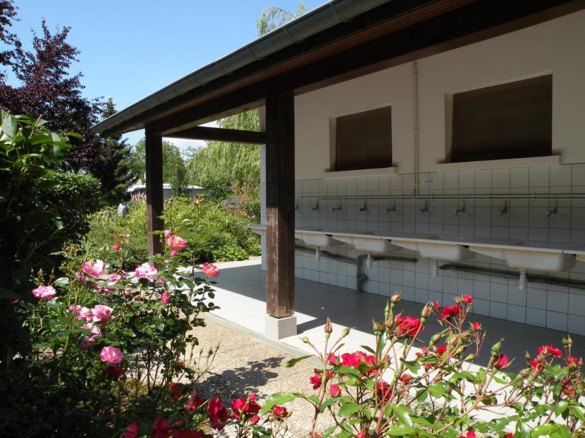 Tente Bell Au Camping Hautoreille Bannes  Exterior photo